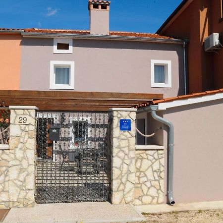 Vila House Margerita Pula Exteriér fotografie